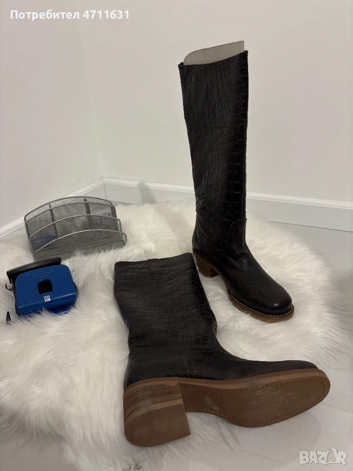 Високи ботуши с леко токче,без цип, снимка 1