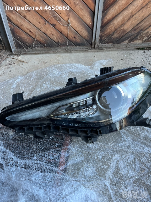 ЛЯВ ксенон фар Alfa Giulia 50553226 след 2015г., снимка 1