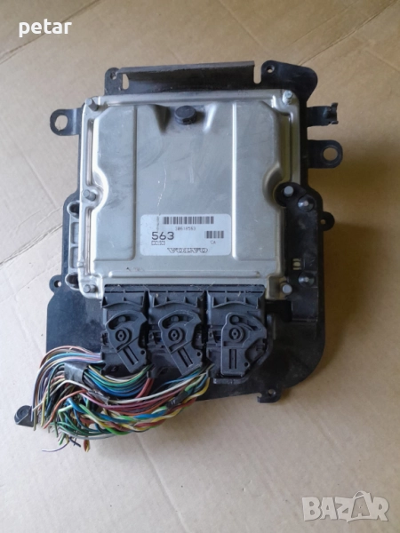 Компютър за двигателя Volvo V40 1.9D, снимка 1
