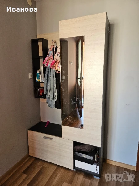 Портманто | антре, снимка 1