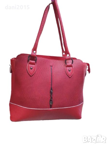 Червена дамска чанта, снимка 1