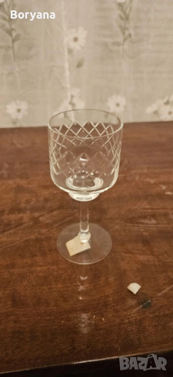 Чаши за ракия със столче - 6 бр , снимка 1