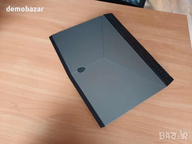 Dell Alienware Core™i7-7700HQ/GTX 1070Ti - 8GB/16GB DDR4/SSD+HDD, снимка 4 - Лаптопи за игри - 54036707