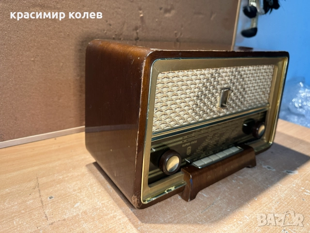 малък австрийски лампов радиоприемник "MINERVA Super-Minx", снимка 8 - Антикварни и старинни предмети - 52671604
