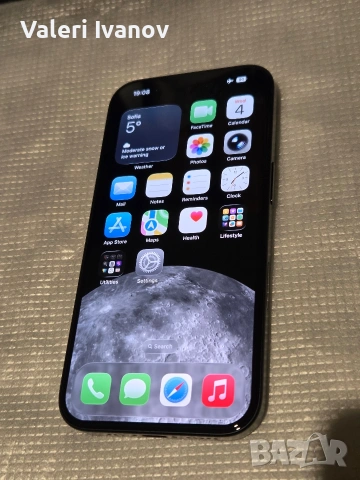 iPhone 16 128gb черен