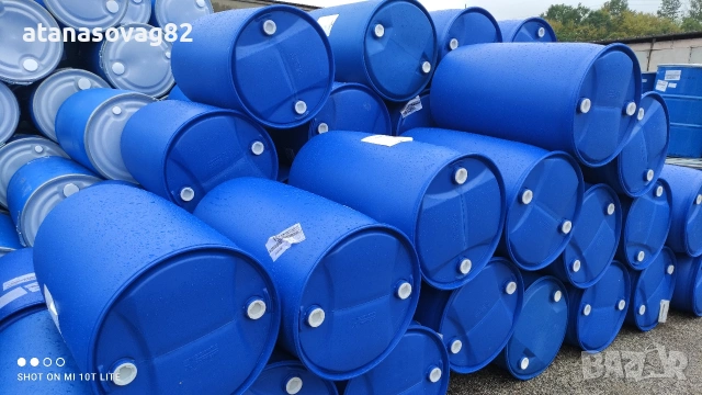 Бидони 220л затворени