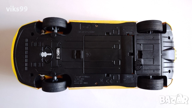 Rastar Ferrari 458 ITALIA - Мащаб 1:18, снимка 8 - Колекции - 52847662