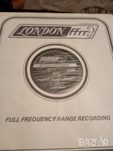 Албум грамофонни плочи - Набуко Верди, снимка 2 - Грамофонни плочи - 53327245