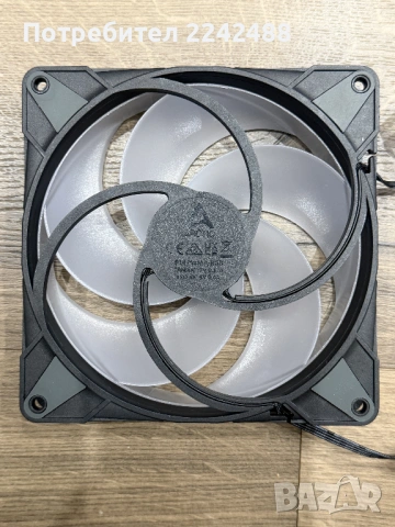 Продавам ARCTIC P14 Pro A-RGB (Black) 140 mm, снимка 2 - Други - 53415335