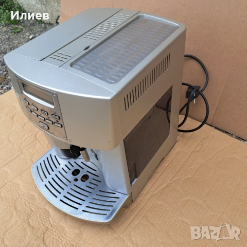 Кафемашина Delonghi Magnifica Automatic Cappuccino , снимка 2 - Кафемашини - 53898006