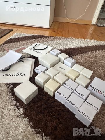 Кутийки и пликчета Пандора / Pandora 