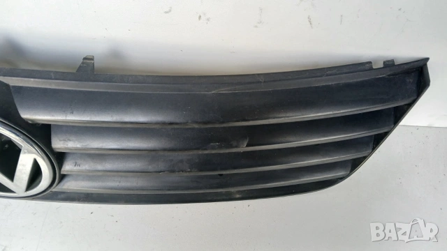 Решетка за Passat B5 , снимка 3 - Части - 53773145
