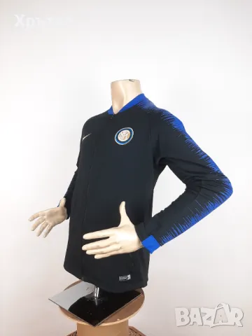 РЕЗЕРВИВАНO Nike Inter Anthem Jacket - Оригинално мъжко горнище размер M, снимка 3 - Спортни дрехи, екипи - 48826536