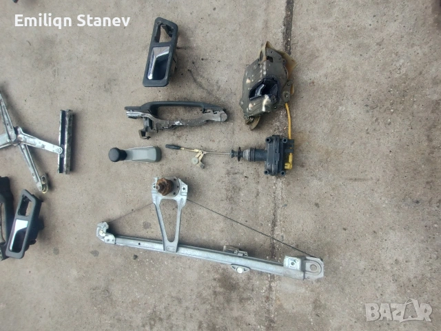 Части за Мерцедес 190, снимка 2 - Части - 53969824