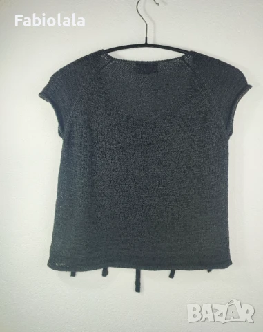 Tauri sweater L/XL, снимка 4 - Тениски - 50848094