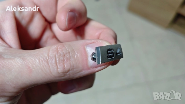 Емблема на волана Audi S4 B8, снимка 3 - Аксесоари и консумативи - 53077665