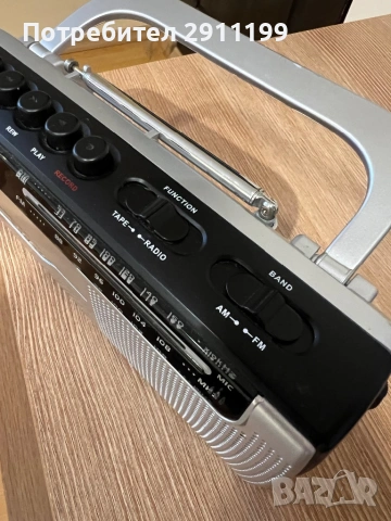 Радио касетофон Daewoo, снимка 3 - Радиокасетофони, транзистори - 54294231
