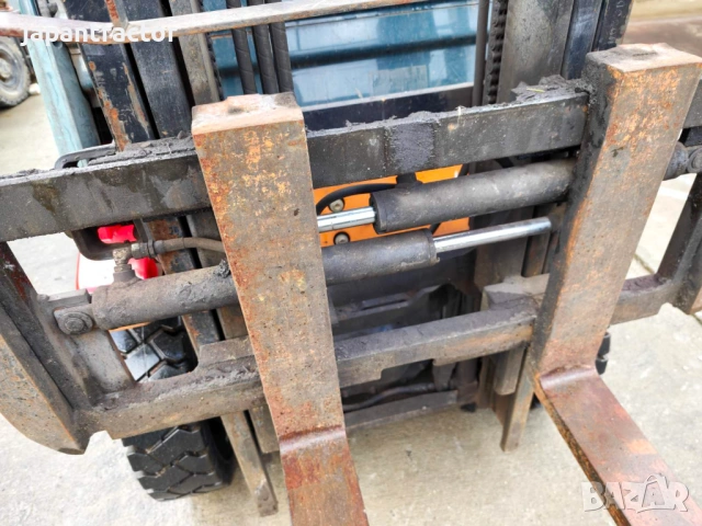 газокар 1800кг, снимка 2 - Индустриална техника - 53031373