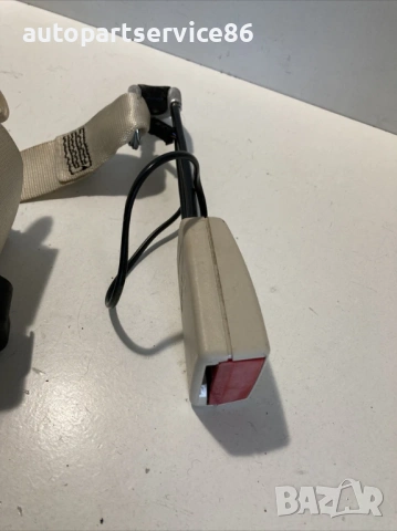 Заден централен колан за Mercedes W220 S500 (2003) , снимка 3 - Части - 53873572