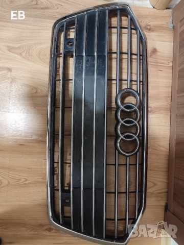 Продавам декоративна решетка за Ауди А6 2018-