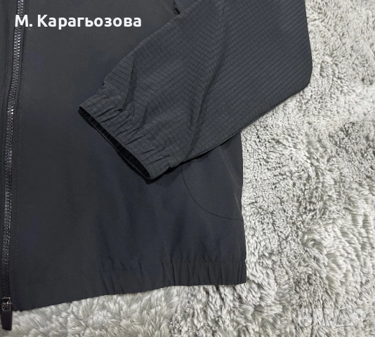 Чисто ново яке EA7 Emporio Armani, Размер XL, снимка 5 - Якета - 52382785