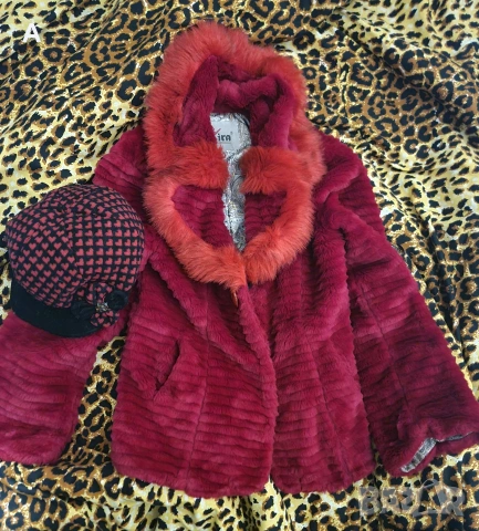 Червено еко палто, носено няколко пъти 