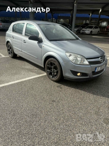 Опел Астра Х 2009 г , снимка 2 - Автомобили и джипове - 52478615