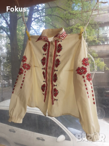 Прекрасна лятна риза за момиче от носия, шевица