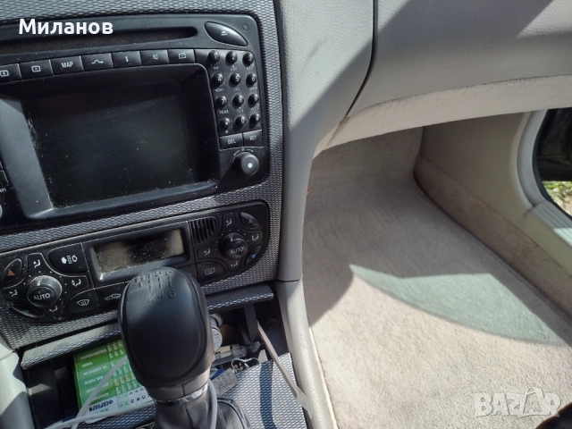 Продавам Мерцедес ЦЛК 200 бензин, снимка 15 - Автомобили и джипове - 52648878