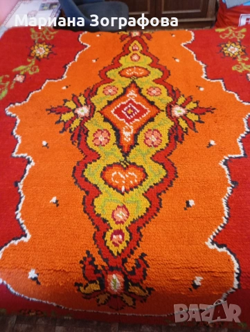 Масивна спалня, Китеник, Родоп. одеяло, Трапезна маса и столове, Сервиз за кафе, Телевизор SAMSUNG