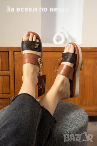 Louis Vuitton Дамски Чехли Луис Витон - Налични Различни Цветове Код E602, снимка 8 - Чехли - 50957568