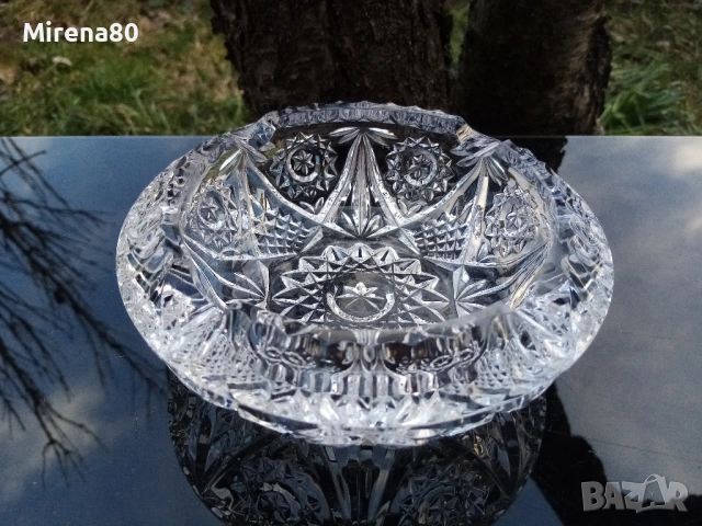 Кристален пепелник