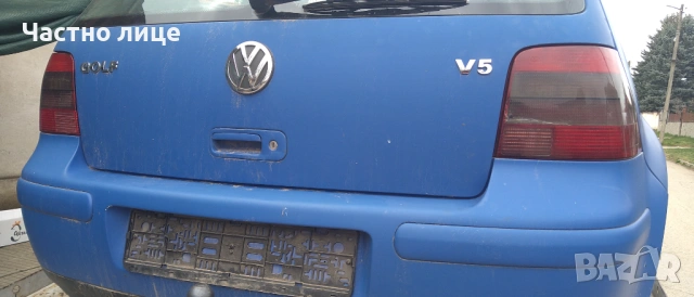 VW golf 2,3 V5, снимка 2 - Автомобили и джипове - 54041615