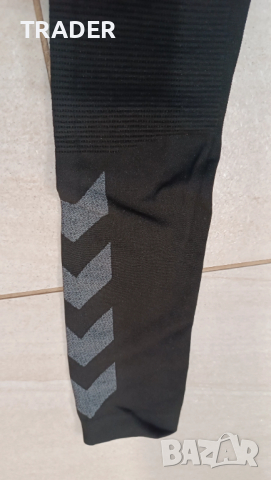 Термо блуза с дълъг ракъв Hummel, снимка 6 - Спортни дрехи, екипи - 30148231