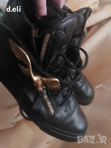 Giuseppe ZANOTI Limited   SALOMON. Gore Tex. Size 39 1/3 Туризъм , снимка 4 - Дамски боти - 37319168