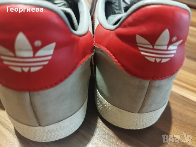 Adidas 42.5, снимка 4 - Спортни обувки - 47230576