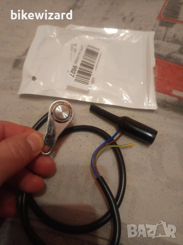 5A/12V бутон с осветление за мотор НОВ, снимка 5 - Части - 53330456