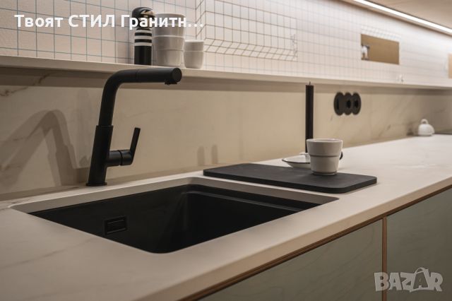 Черен Смесител за Кухненска Мивка с издърпваща се глава – Модел 3700, снимка 1 - Смесители - 46168834