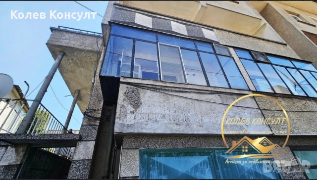 Два етажа от къща град Хасково,кв.Македонски., снимка 2 - Етаж от къща - 54134228