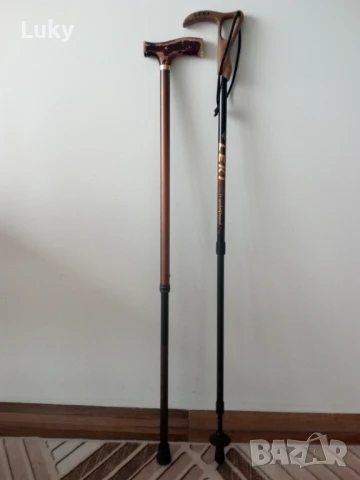 Качествени и стилни бастуна.Цената е за двата.Размерите са на снимките.