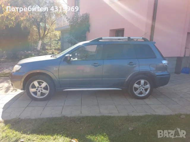 Mitsubishi Outlander, снимка 4 - Автомобили и джипове - 49071547