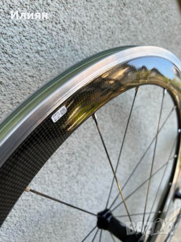 Карбонови капли Campagnolo Bullet 50 Carbon Wheelset 700C 11S Shimano Hub Excellent Condition!, снимка 6 - Части за велосипеди - 45170939