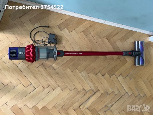 Вертикална прахосмукачка Dyson Cyclone V10 525W, 0.76 л,, снимка 8 - Прахосмукачки - 46189733