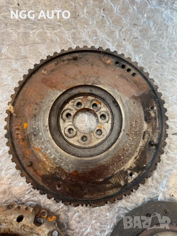 Комплект Съединител , маховик със съединител за Рено, Renault  8200187171 , 8200344044, 1.4 1.6 16v , снимка 2 - Части - 51387029