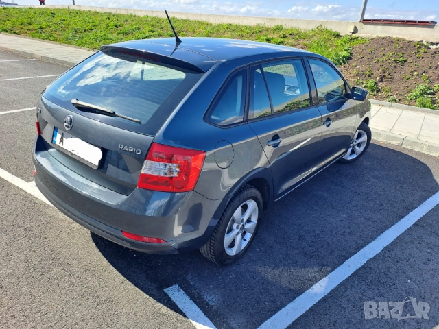 Шкода Рапид 1,6 TDI, снимка 5 - Автомобили и джипове - 51483136