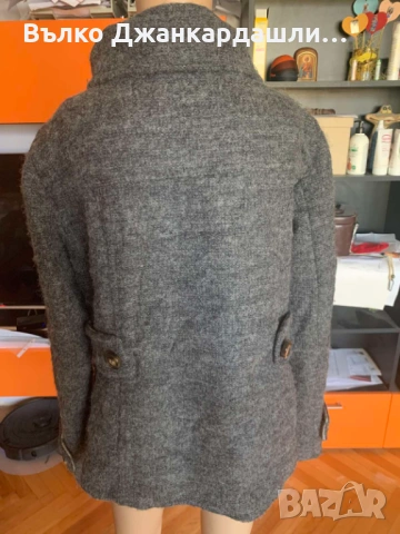 Късо пaлто Weekend Max Mara, размер I42(M), снимка 7 - Палта, манта - 53768626