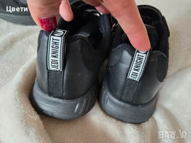 Маратонки Star Wars 37 номер+ подарък втори чифт , снимка 8 - Детски маратонки - 49489327