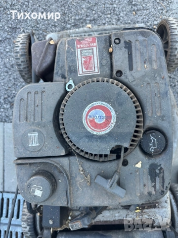 Самоходна бензинова косачка, снимка 4 - Градинска техника - 51815570