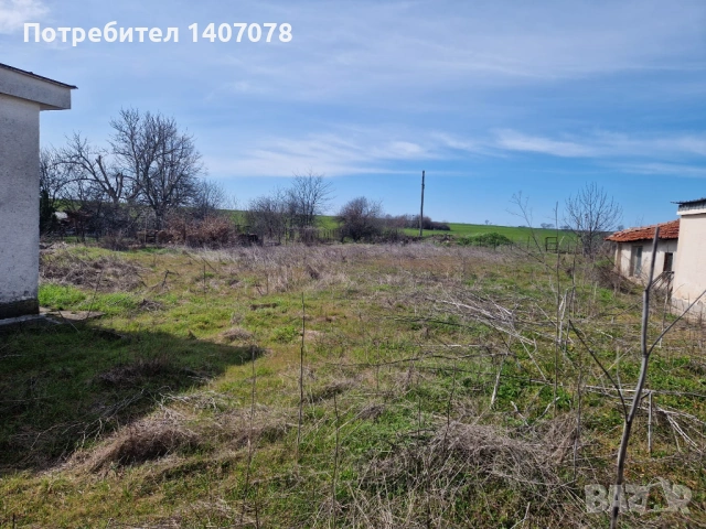 Продавам къща с търговски постройки с. Бял Извор обл. Стара Загора, снимка 3 - Къщи - 53799500