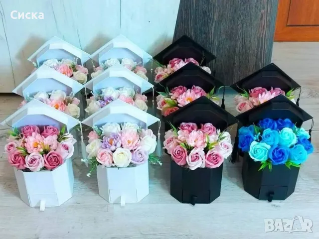 Предлагам ви букети шапка със сапунени цветя за абитуриенти/абсолвенти.               , снимка 7 - Подаръци за жени - 50237598